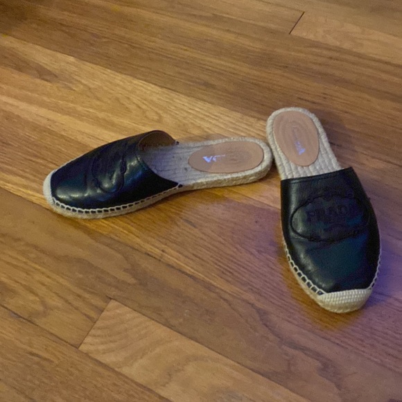 Prada size 38 - Picture 2 of 3